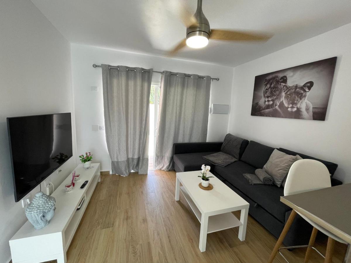 Gustamar 13 Apartamento *